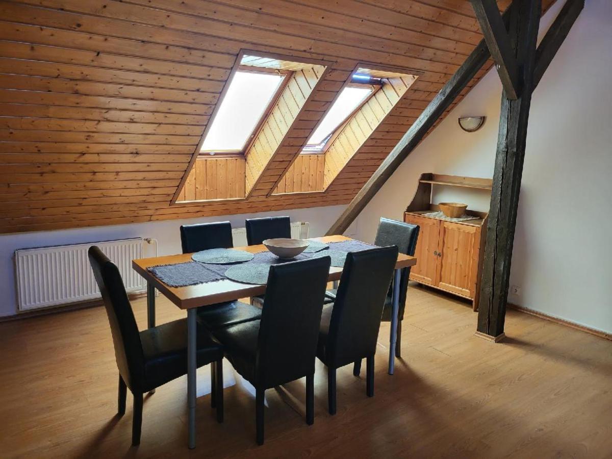 Sunflower Prague Apartments And Suites Экстерьер фото
