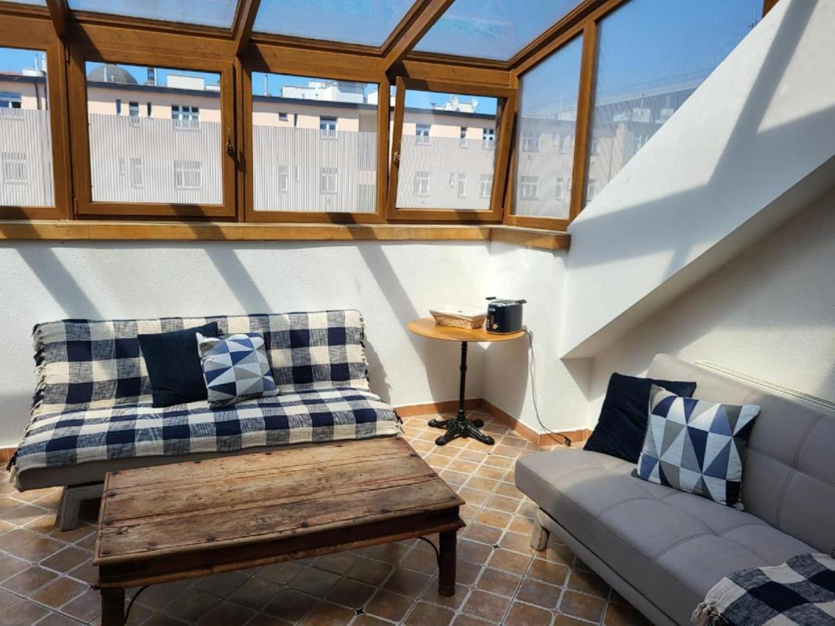 Sunflower Prague Apartments And Suites Экстерьер фото