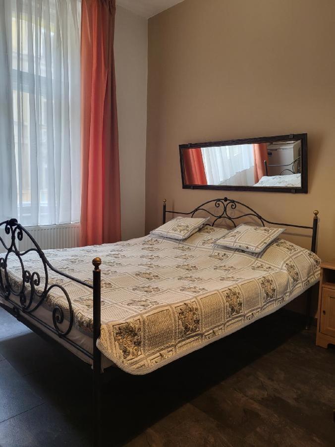 Sunflower Prague Apartments And Suites Экстерьер фото