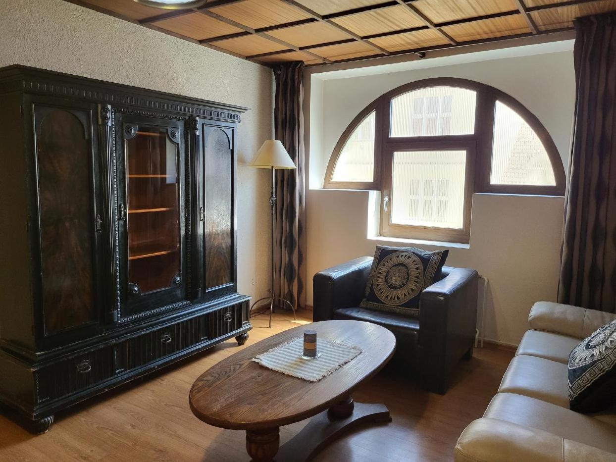 Sunflower Prague Apartments And Suites Экстерьер фото